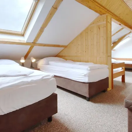 Lodge Horsky Zizkova Bouda