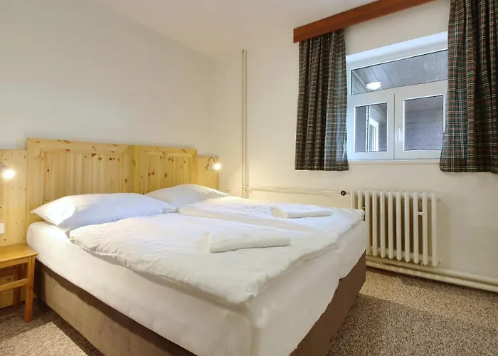Horsky Zizkova Bouda Lodge Pec pod Sněžkou